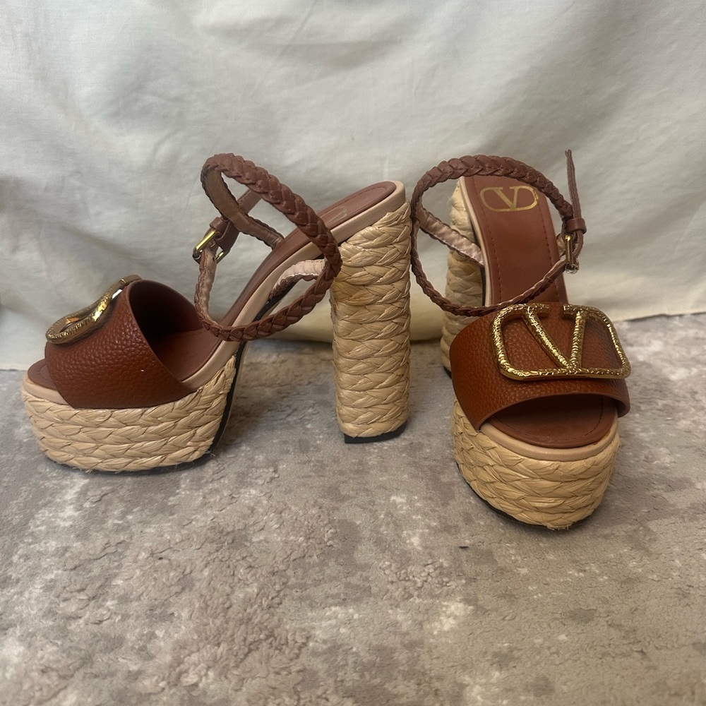 Valentino Brown Leather Sandals with V-Logo